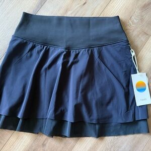 NWT Vuori Hot Mesh Skirt